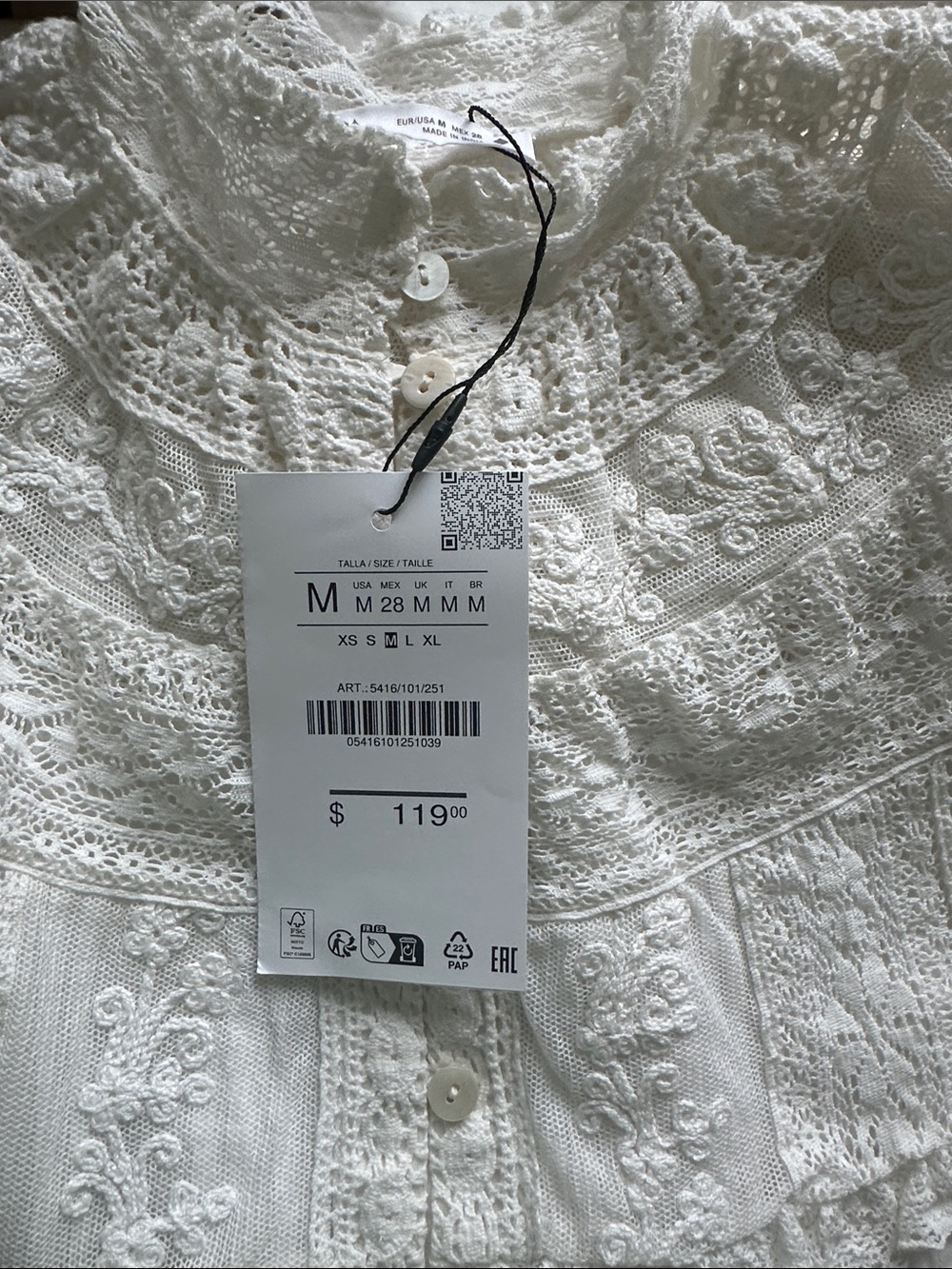 EMBROIDERED LACE PLEATED BLOUSE 5416/101/251
Zara Cream Lace-Trim Victorian - Picture 2 of 14